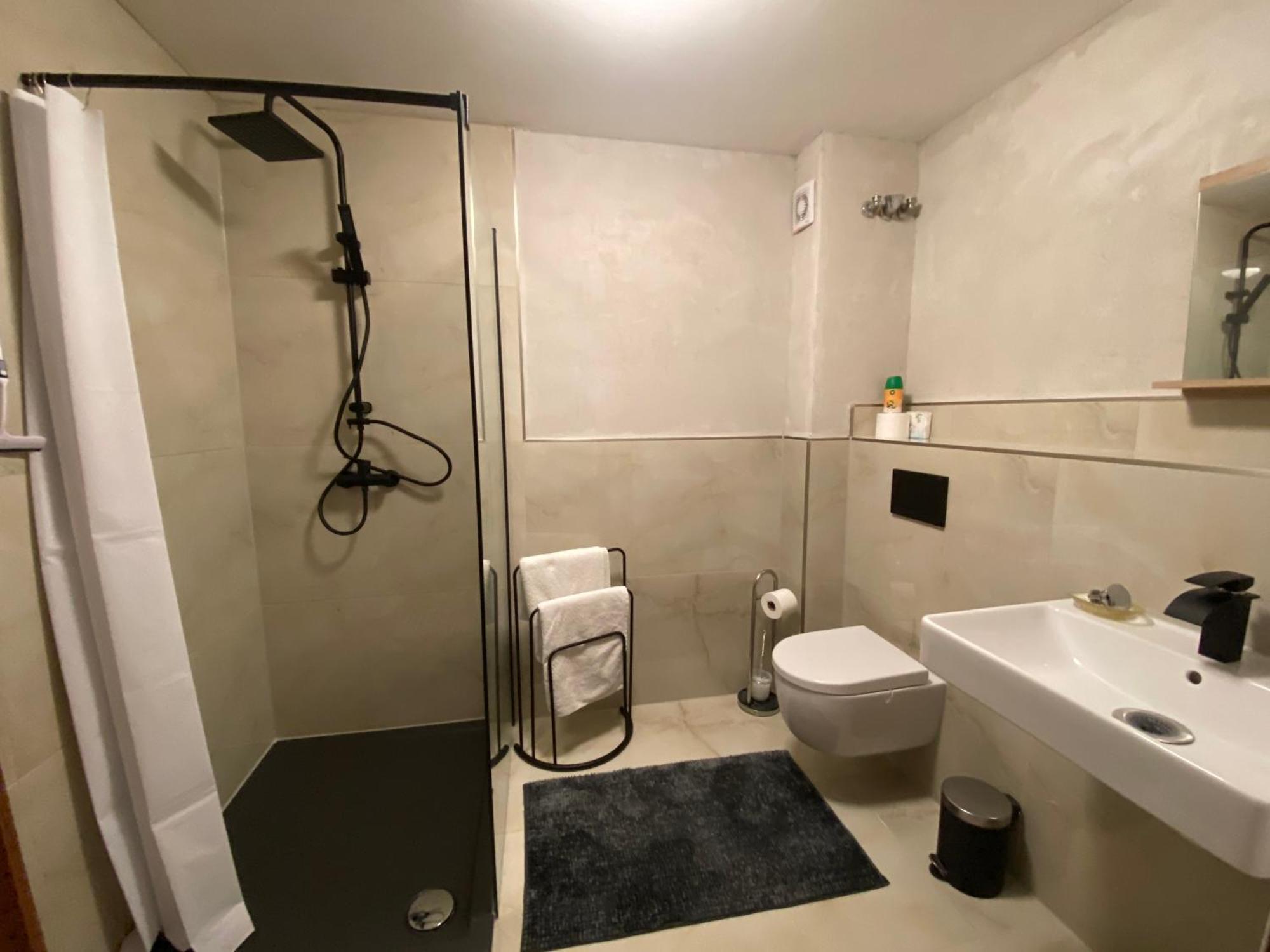In Saarbruecken Stadtnahe Gemuetliche Wohnung Am Deutsch-Franzoesischen Garten Exteriör bild